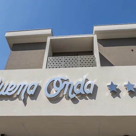 ホテル Buena Onda
