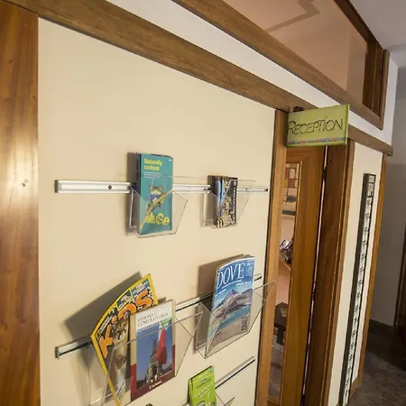 酒店 Buena Onda 3*